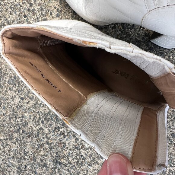 Pretty Little Thing White Croc Block Heel Point Boot, in size US 8 - Picture 5 of 7